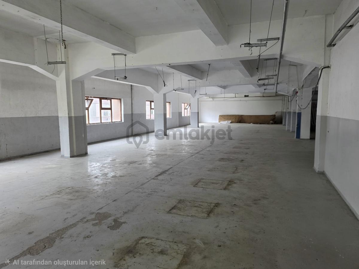 Bayrampaşa Yenidoğanda 500 M2 İşyeri - 4