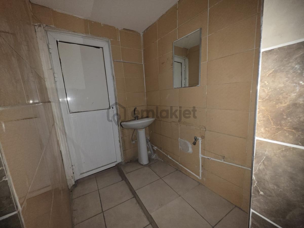 Bayrampaşa Yenidoğanda 500 M2 İşyeri - 11