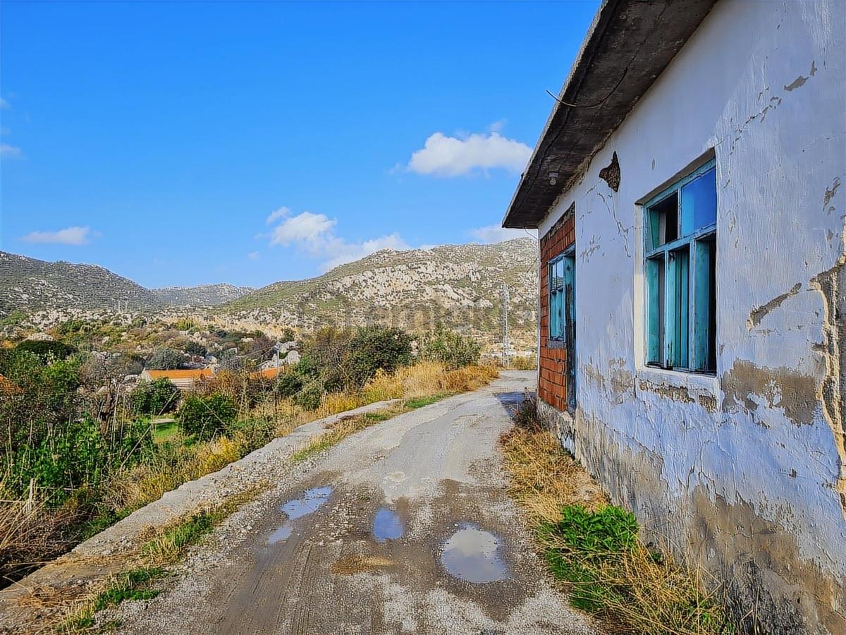 Select'ten Marmaris Söğüt'te İçinde Ev Olan 904 M² Tarla - 7