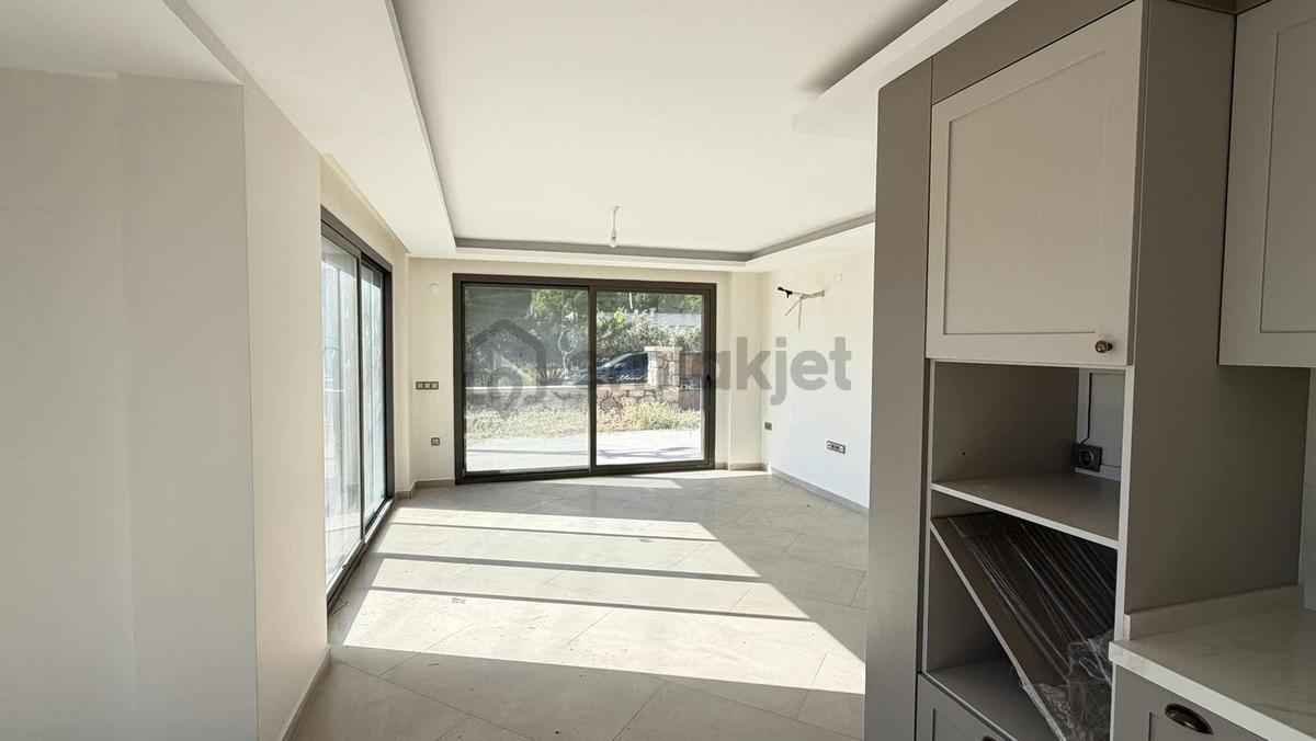 Karaburun Saip Yalı Mevkii | Denize 150 Mt | Müstakil 3+1 Villa - 29
