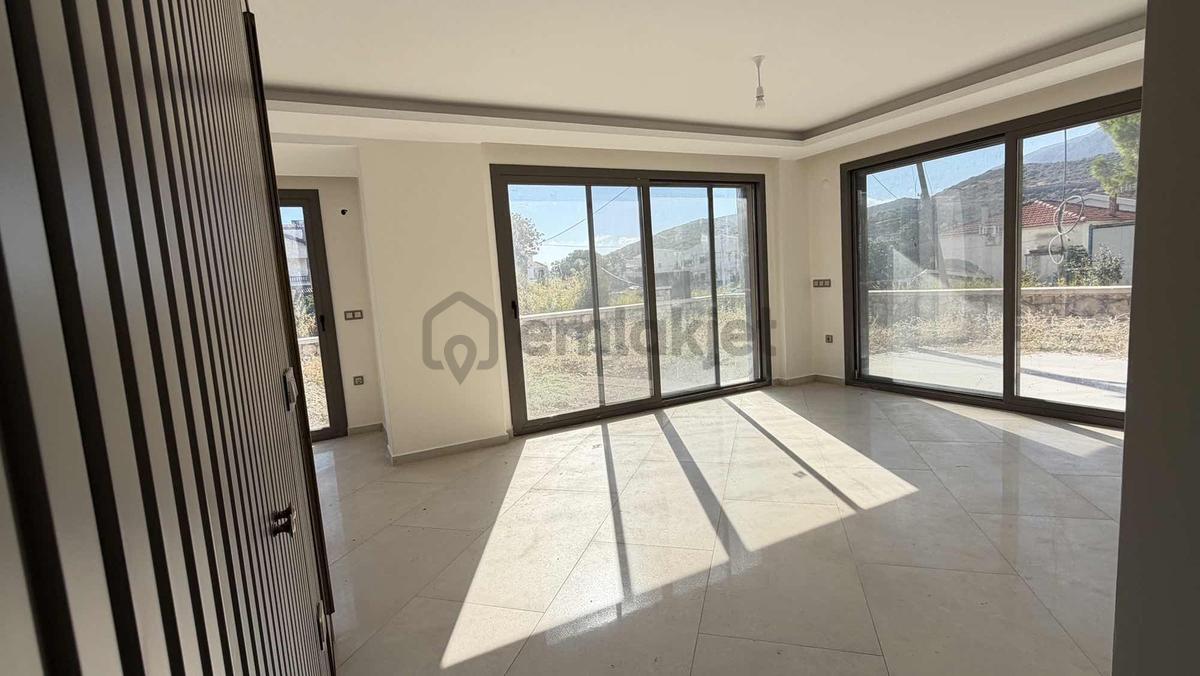 Karaburun Saip Yalı Mevkii | Denize 150 Mt | Müstakil 3+1 Villa - 26