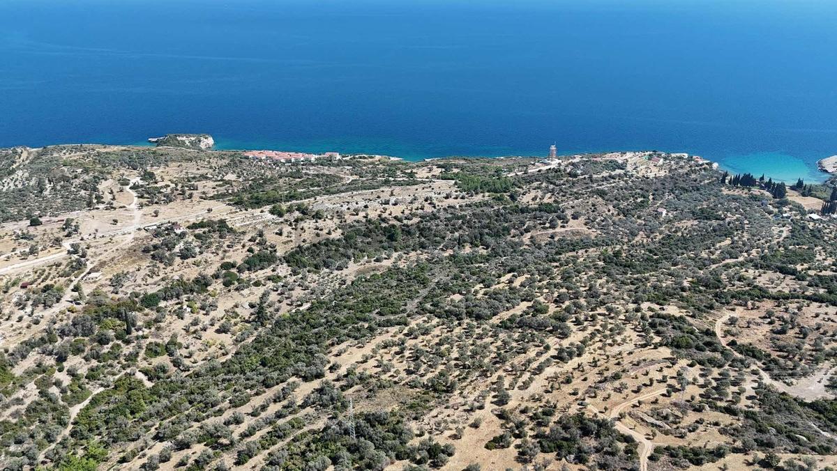 Satılık Deniz Manzaralı Tarla - 11