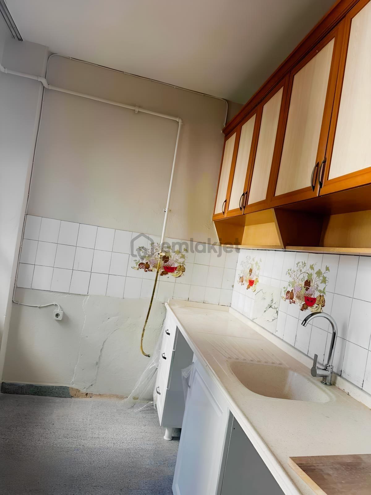 Sefaköy İnönü Mahallesi Kiralık 2 + 1 - 12