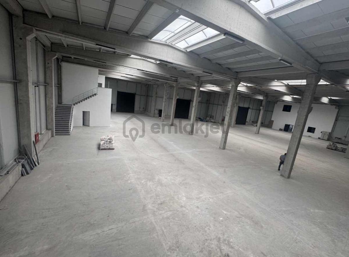 1. Osb Ana Cadde 2.000m Sıfır Kiralık Fabrika - 10