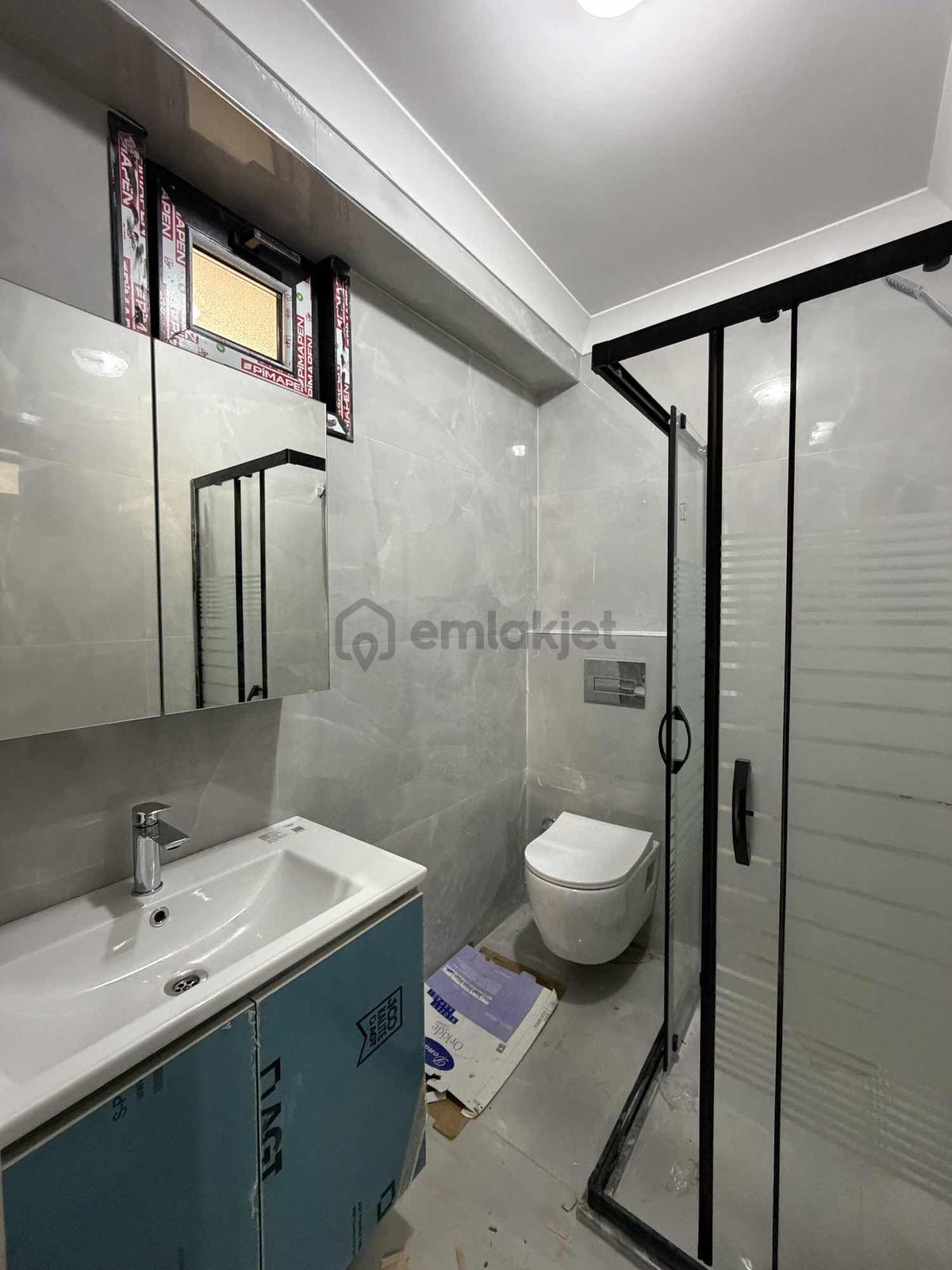 Avrasya Yapıdan Merkezi Konumda Kiralık 1+1 - 4