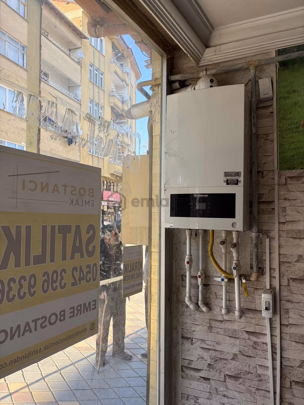 İskilip Merkezde Cadde Üzeri Dükkan - 4