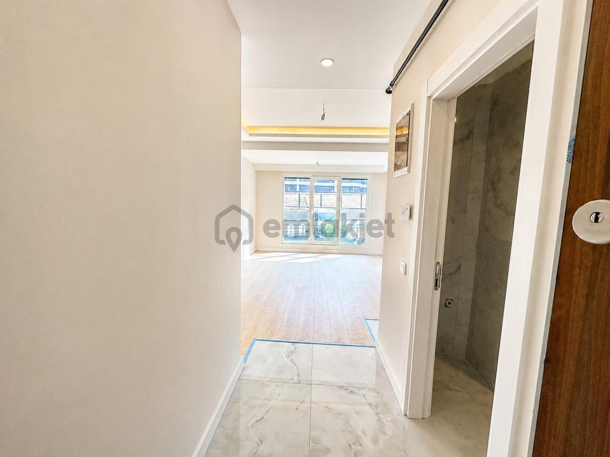 Suadiye De Bağdata Çok Yakın Konumda Balkonlu 1+1 - 40