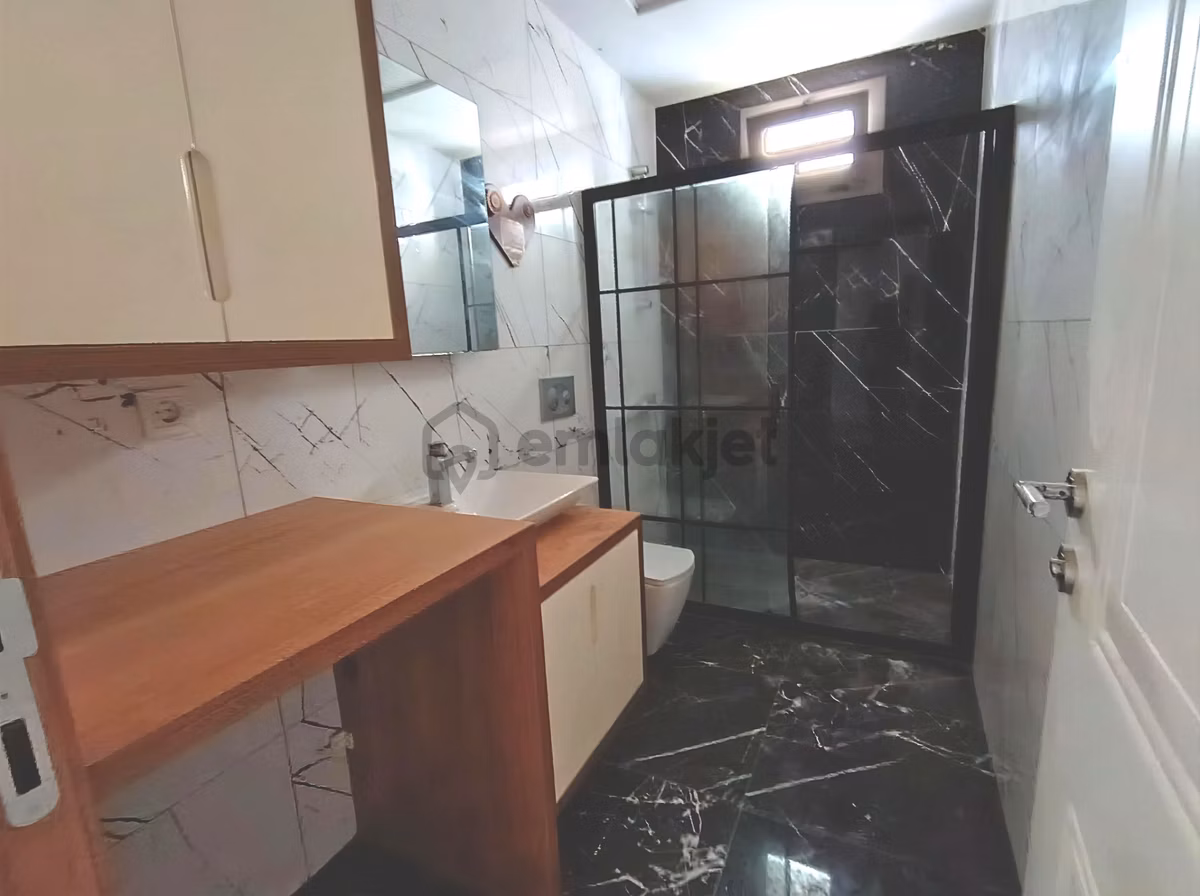 Rw Akar'dan Nejat Hepkon'da Kiralık 2+1 Daire - 15