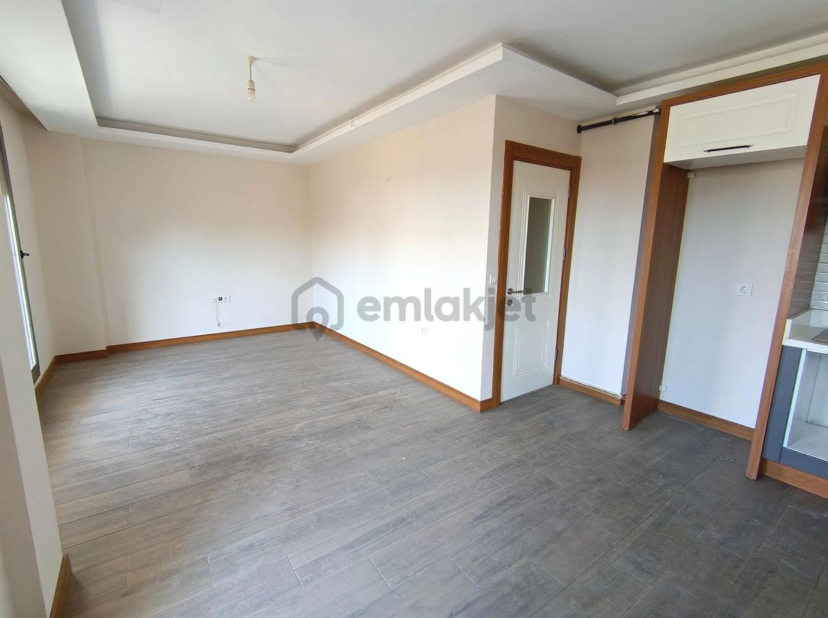 Rw Akar'dan Nejat Hepkon'da Kiralık 2+1 Daire - 9