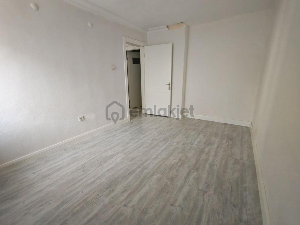 Deniz Manzaralı 3+1 İç Mimarıyla Tasarımlanmış Daire - 23