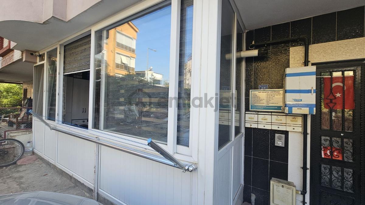A K Mutludan Yeşilyurtta Kombili Ayrı Mutfaklı 2+1 Giriş Daire - 34