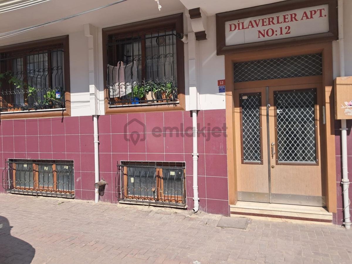 Zeytinburnu, Nuripaşa Mahallesinde Satılık 2+1 Daire - 3