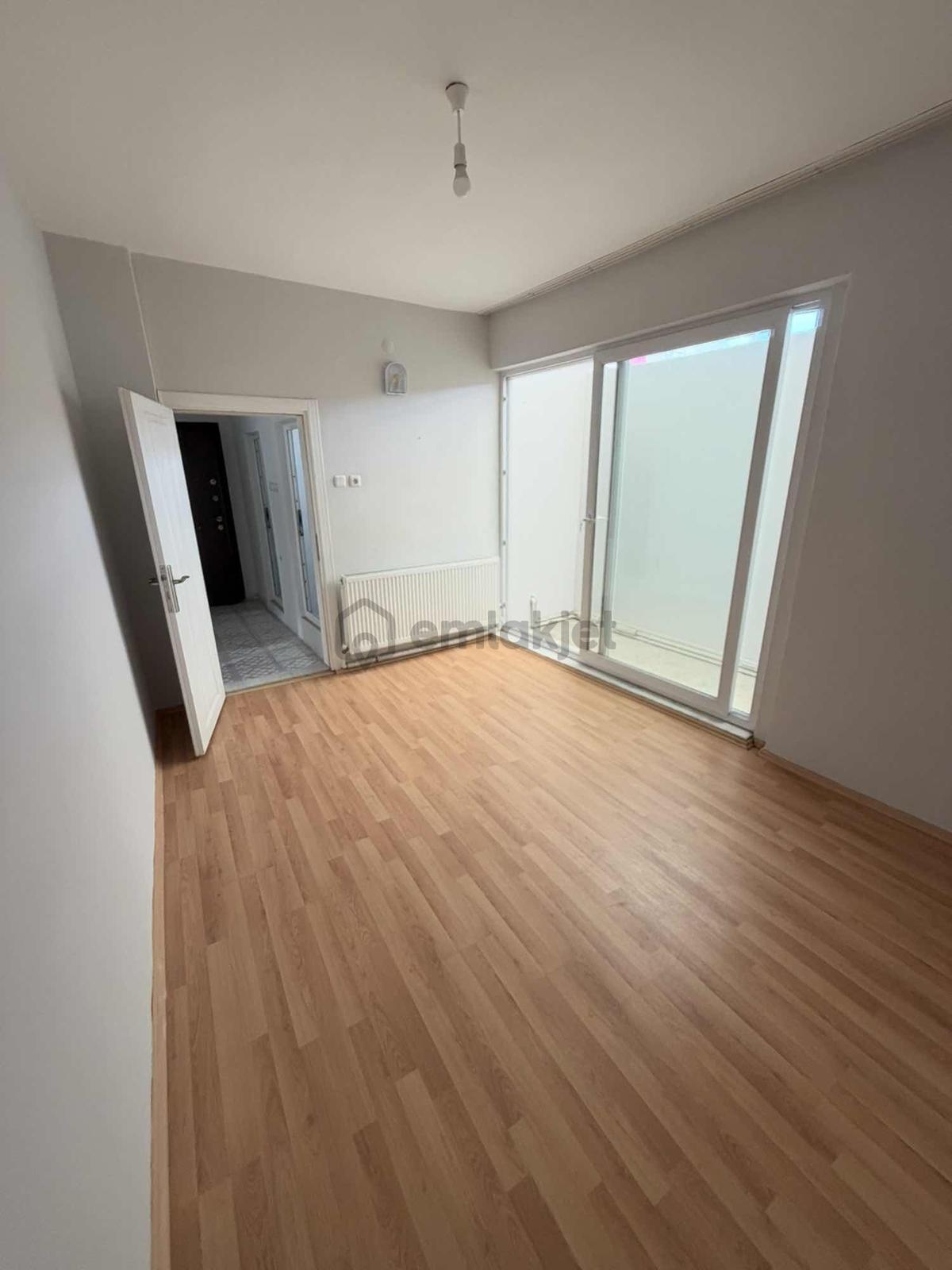Akçadan 2+1 Pazar Yeri Mevkii Kiralık - 12