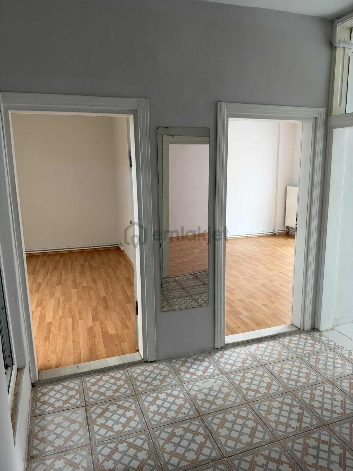Akçadan 2+1 Pazar Yeri Mevkii Kiralık - 14