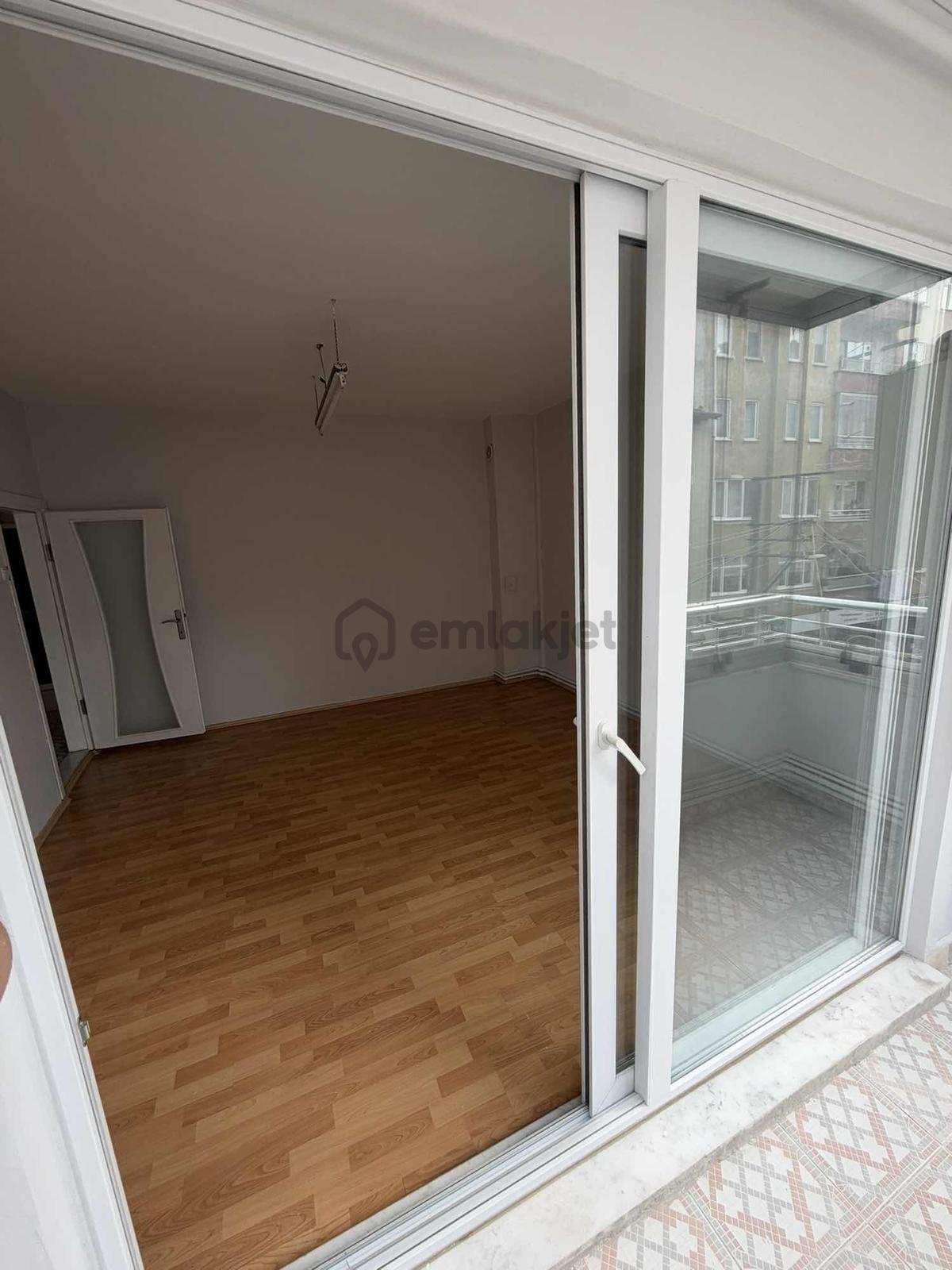 Akçadan 2+1 Pazar Yeri Mevkii Kiralık - 5