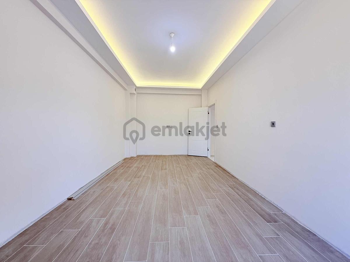 Özgün'den Vadişehir Mahallesi Mükemmel Konumda Villa - 42