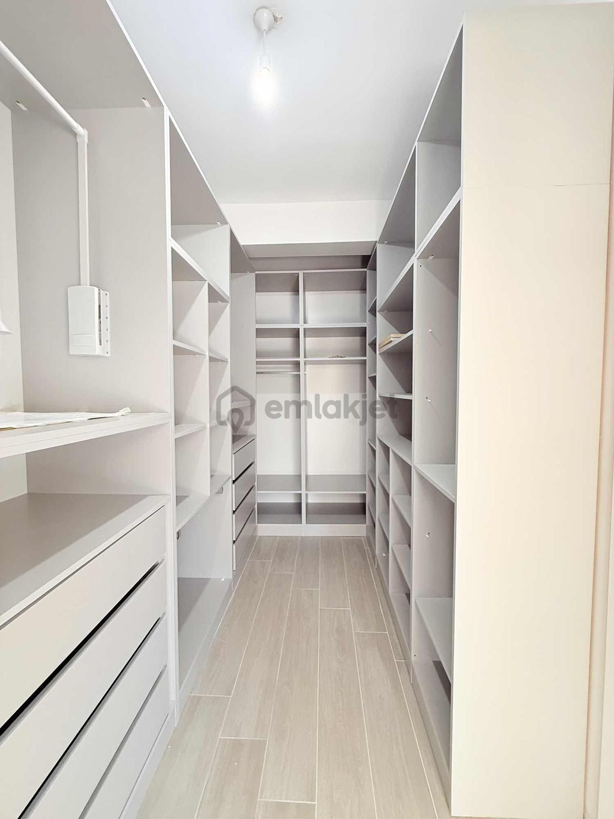 Özgün'den Vadişehir Mahallesi Mükemmel Konumda Villa - 30