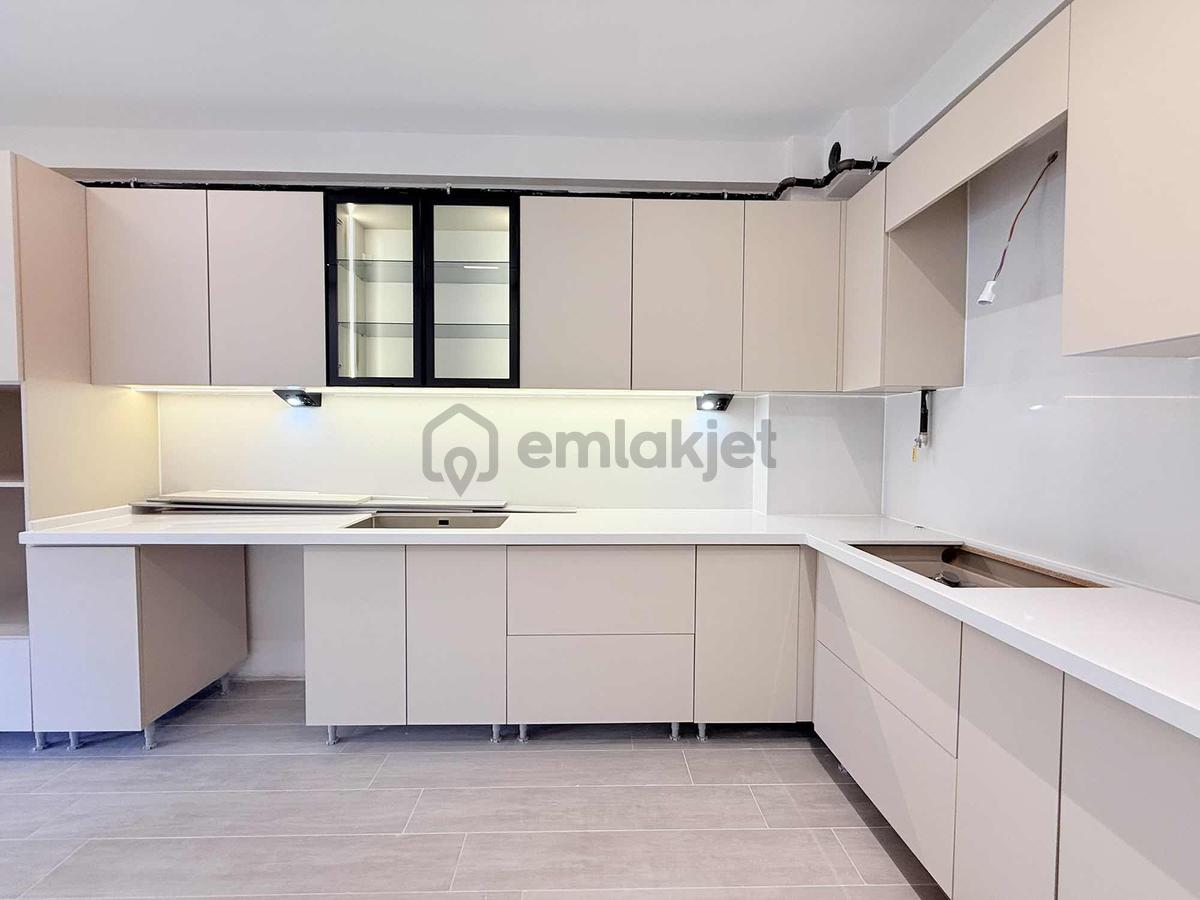 Özgün'den Vadişehir Mahallesi Mükemmel Konumda Villa - 16