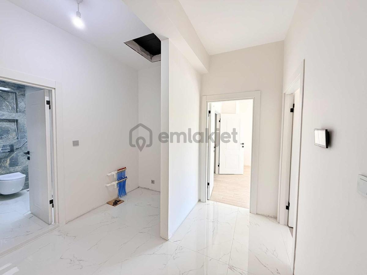 Özgün'den Vadişehir Mahallesi Mükemmel Konumda Villa - 52