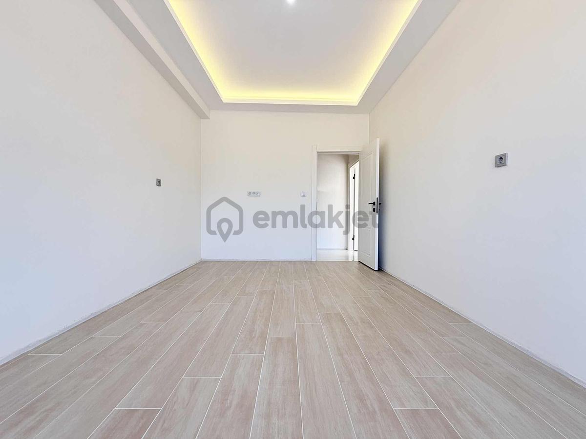 Özgün'den Vadişehir Mahallesi Mükemmel Konumda Villa - 38