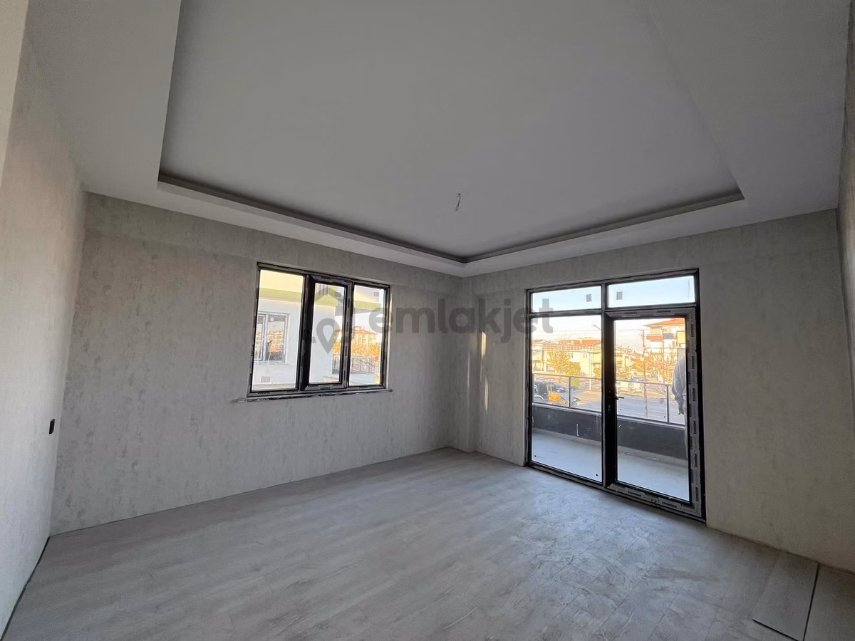 Karaman Yoluna Cephe Site İçerisinde Lüxs Satılık 2+1 Daire - 18