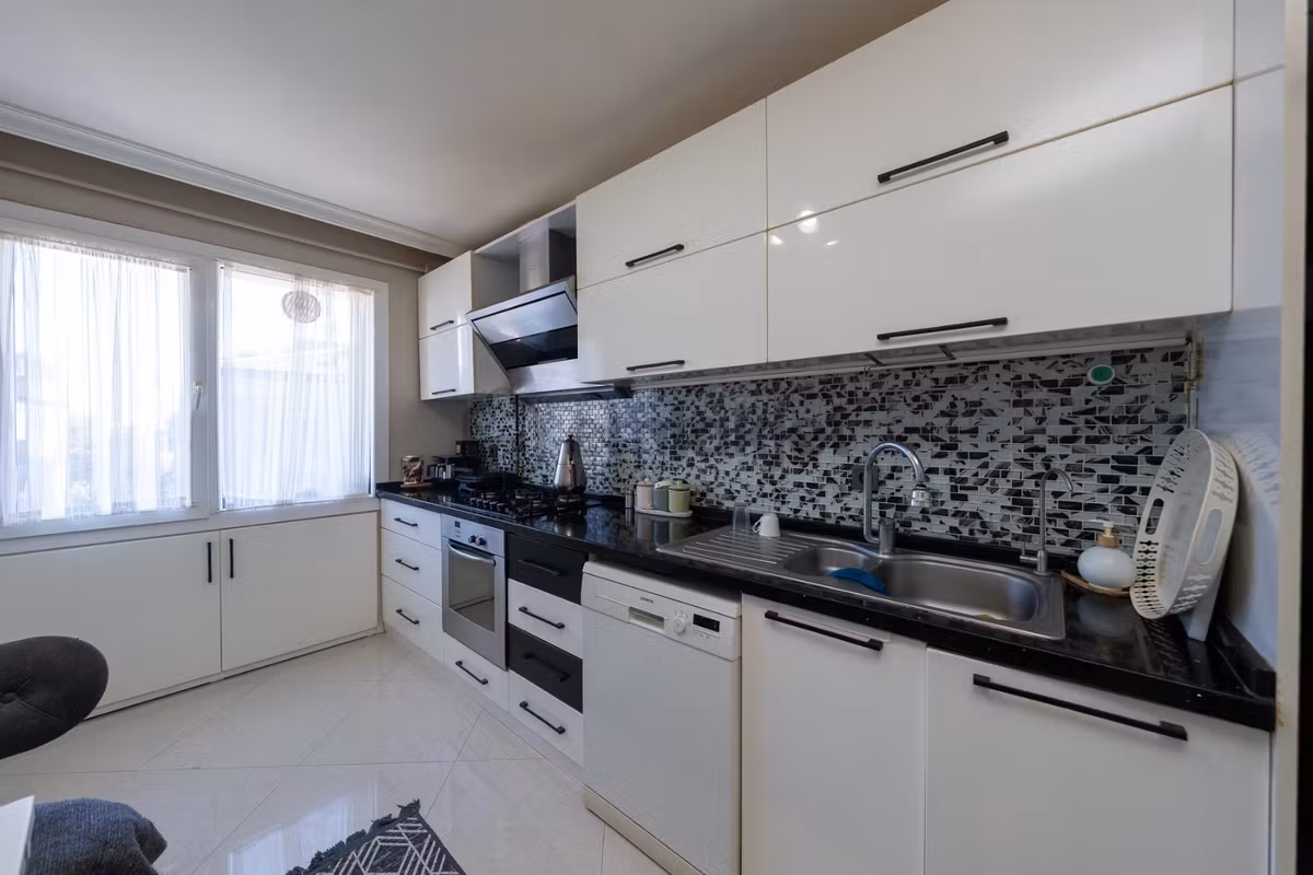 Bahçelievler Kadir Has Avm Yakını Kiralık 2+1 100 M2 Net - 10