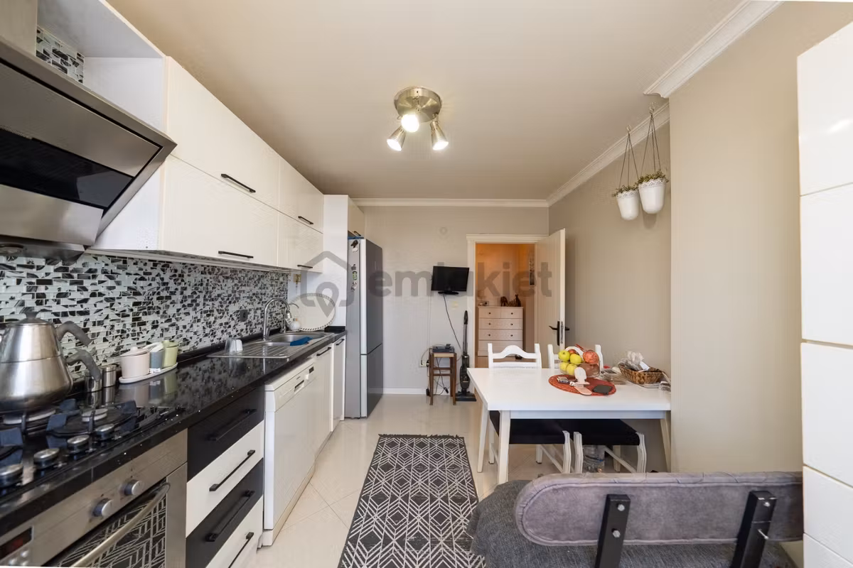 Bahçelievler Kadir Has Avm Yakını Kiralık 2+1 100 M2 Net - 12