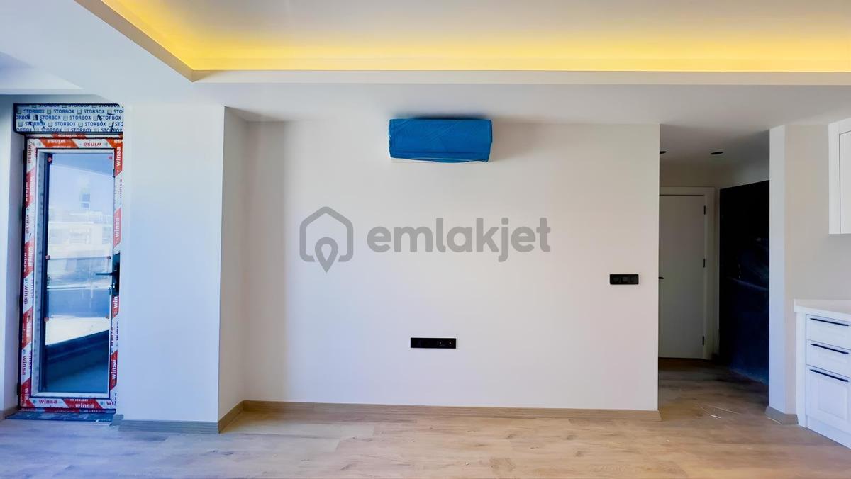 Aksu Altıntaşta Satılık 1+1 Daire - 3