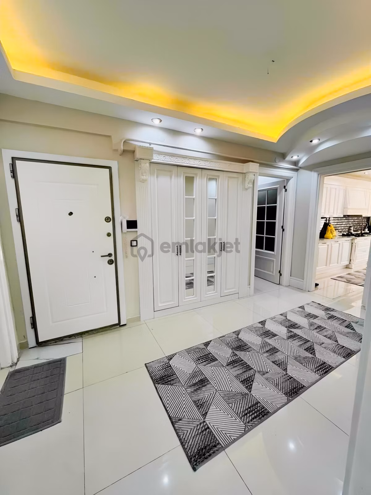 Özgür'den Tecde Y.yıl Kent Parkı Manzaralı 4+1 Lüks Daire
