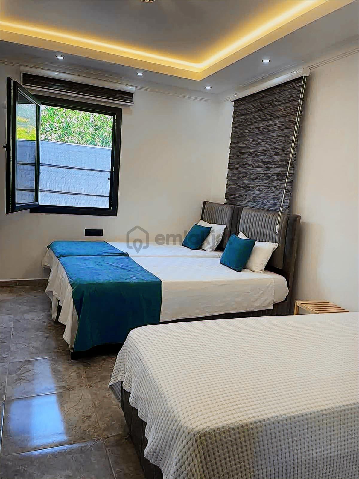 Denize Yakın 2+1 Müstakil Havuzlu Villa - 3