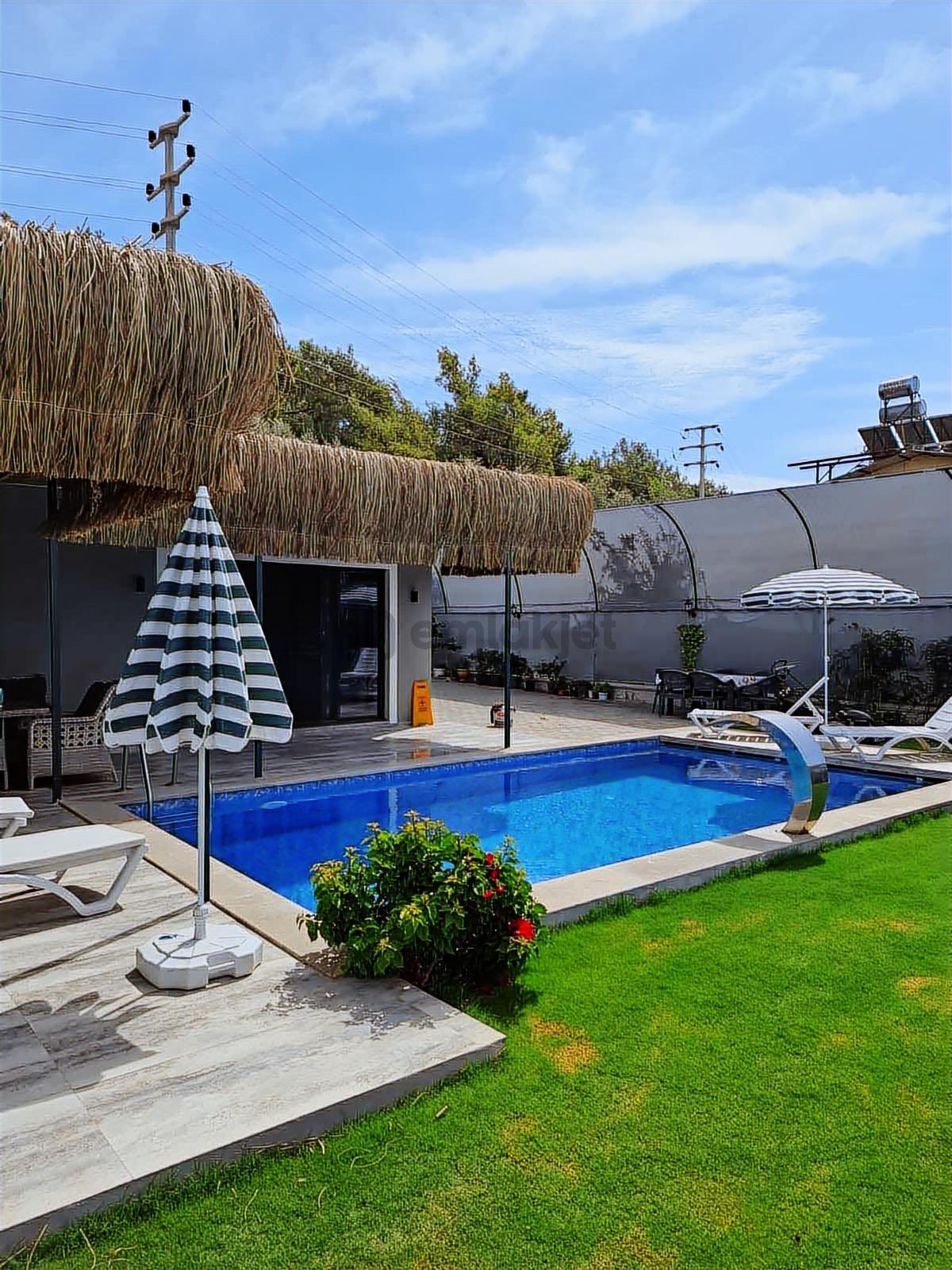 Denize Yakın 2+1 Müstakil Havuzlu Villa - 11