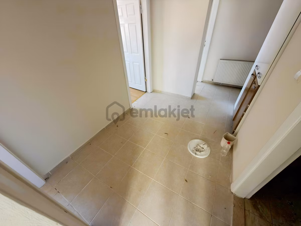 Alsancak Mah Ayyıldız Ve Bağlıca Sınırı Satılık 3+1 - 25