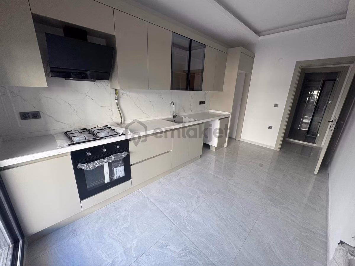 Coldwell Banker Poyraz'dan Merkezi Konumda Sıfır 3+1 - 4