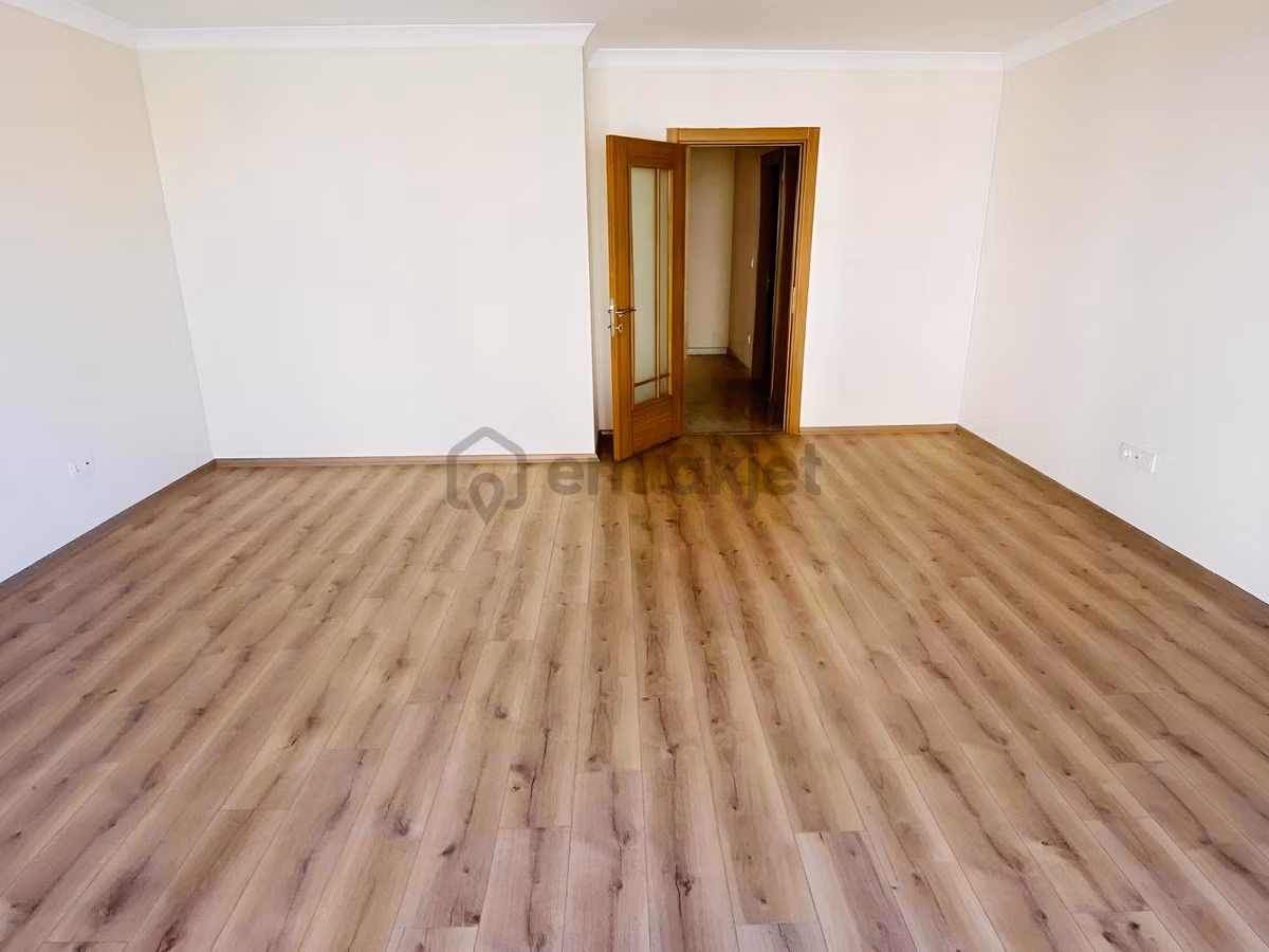 Tuzla Prestijpark Sitesinde Oturuma Hazır Boş 3+1 - 3