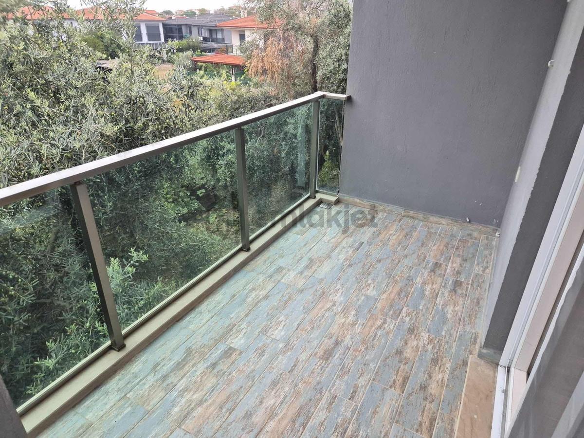 Merkezi Konum Kiralık 1+1 - 14
