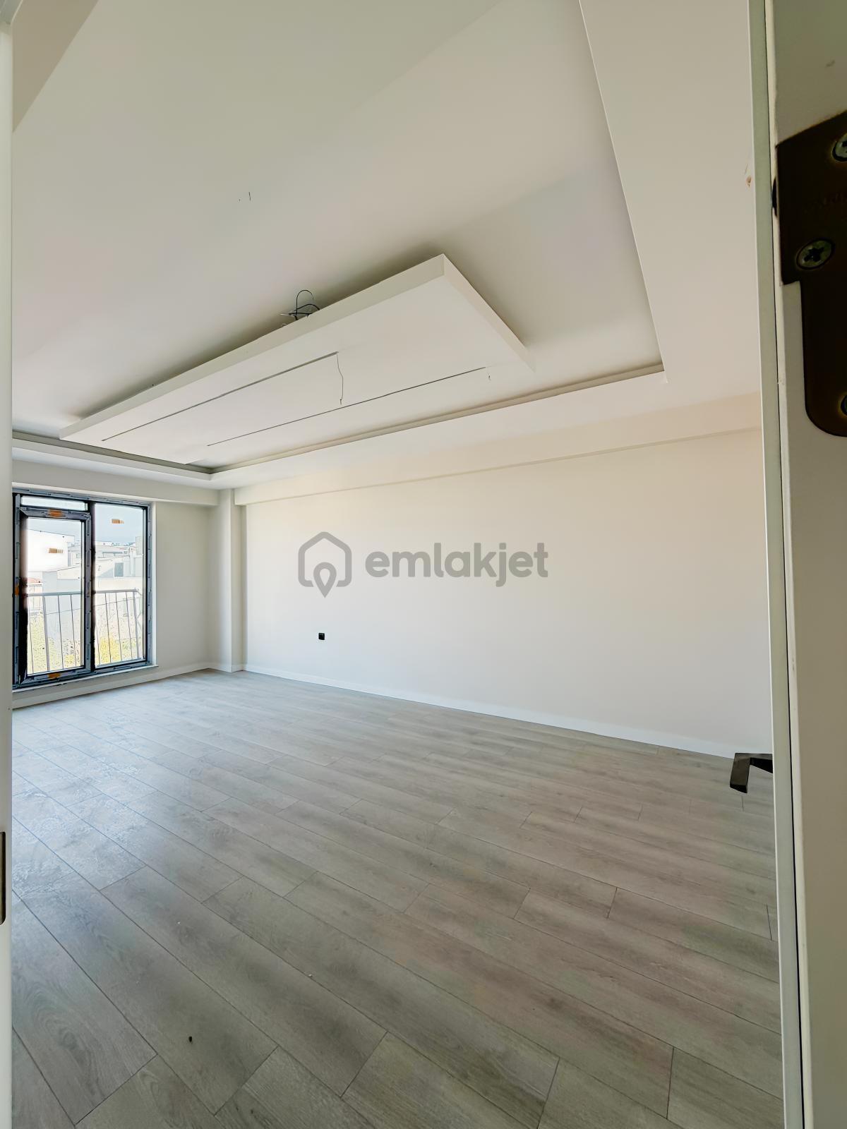 Bandırma Mavi Emlaktan 2+1 Ebeveyn Banyolu Lüks Satılık D. - 7