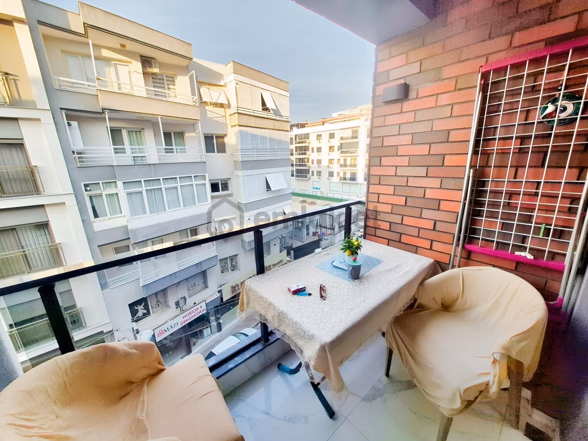 Nergiz De Girne Bulvarı Yakını Satılık Lüks 2+1 Daire - 13