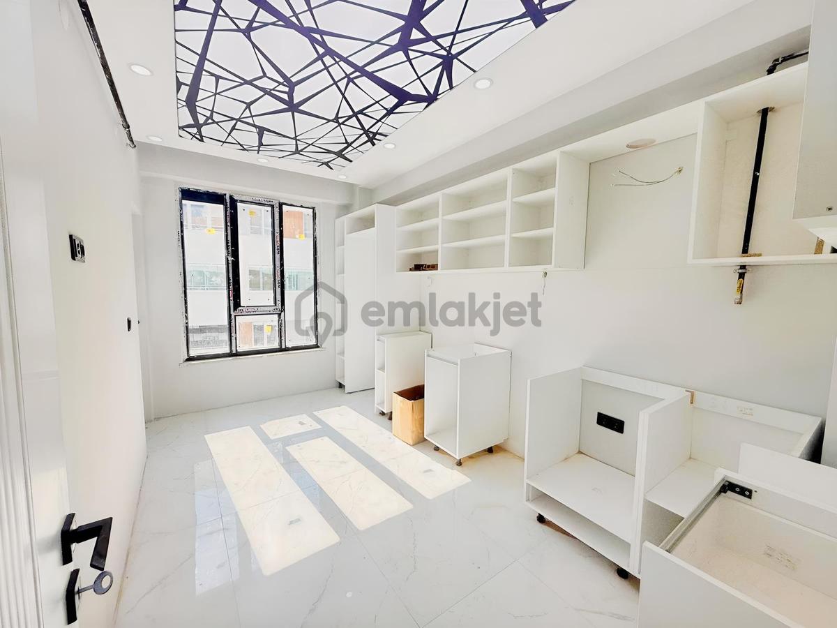 Özgün'den Emek Mh Dilek Caddesi Yakını 2+1 Daireler