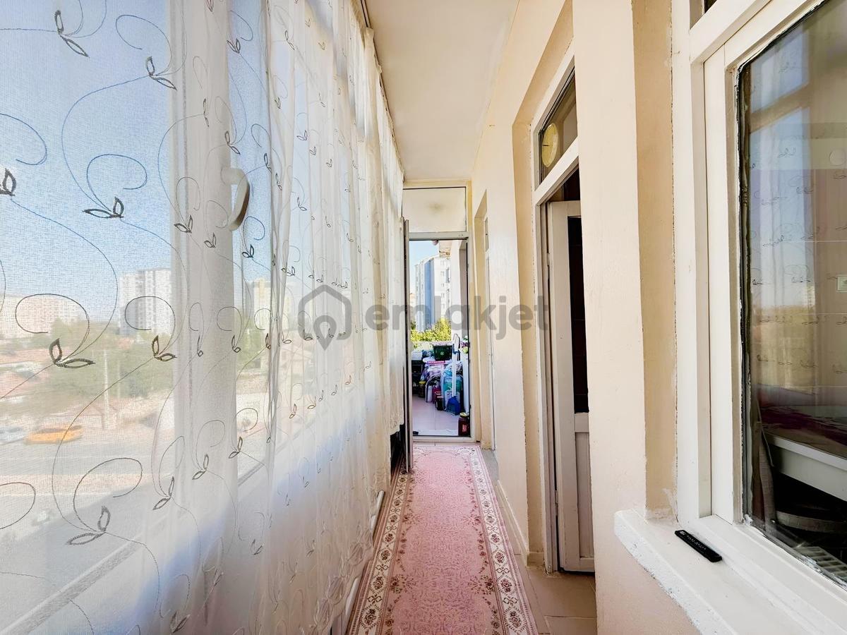 Hocaahmet Yesevi Mah. Ana Cadde Üzeri 3+1 Daire - 22
