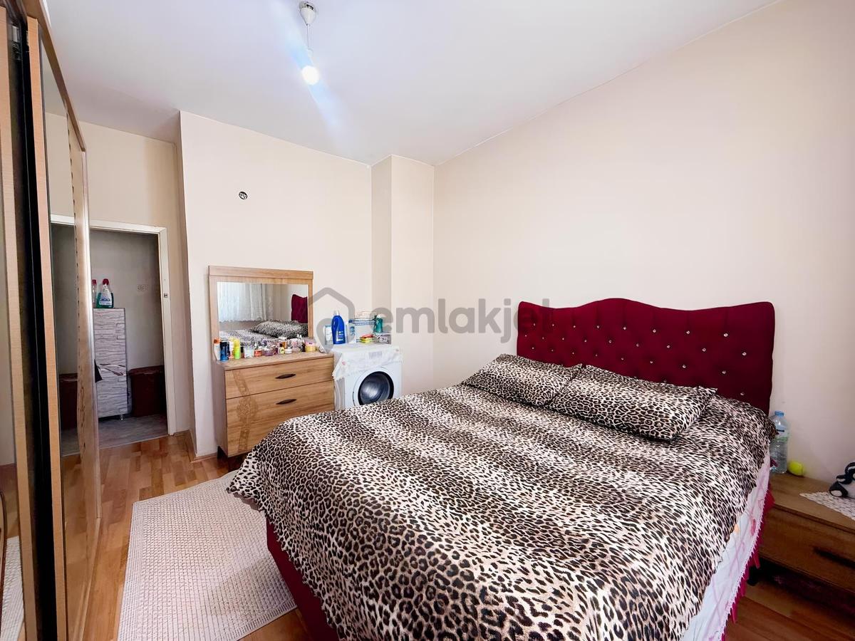 Hocaahmet Yesevi Mah. Ana Cadde Üzeri 3+1 Daire - 18