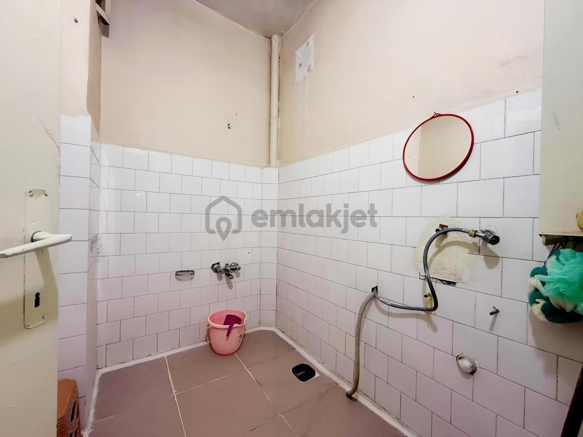 Hocaahmet Yesevi Mah. Ana Cadde Üzeri 3+1 Daire - 29