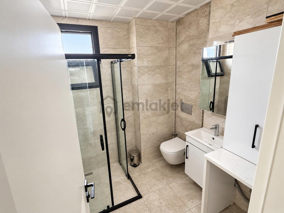 Re/max Mıd | Bahçelievler Mahallesi'nde Kiralık Ofis - 13