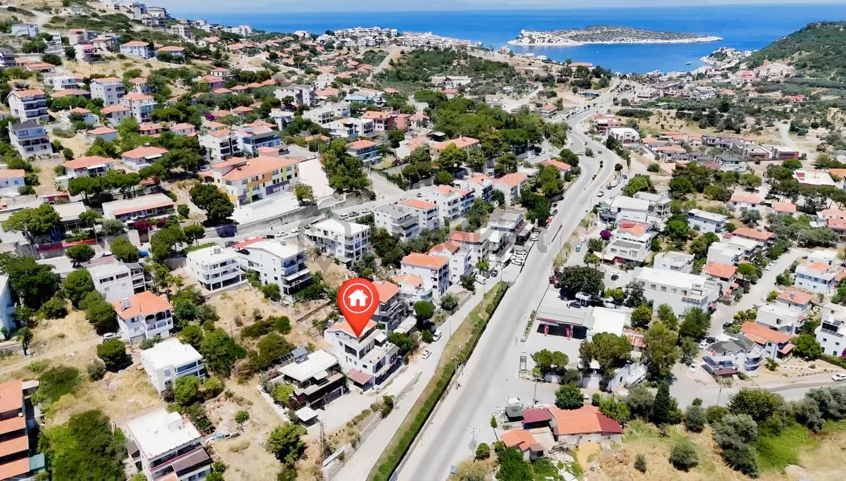 Deniz Manzaralı Merkezi Konumda Satılık Daire - 2