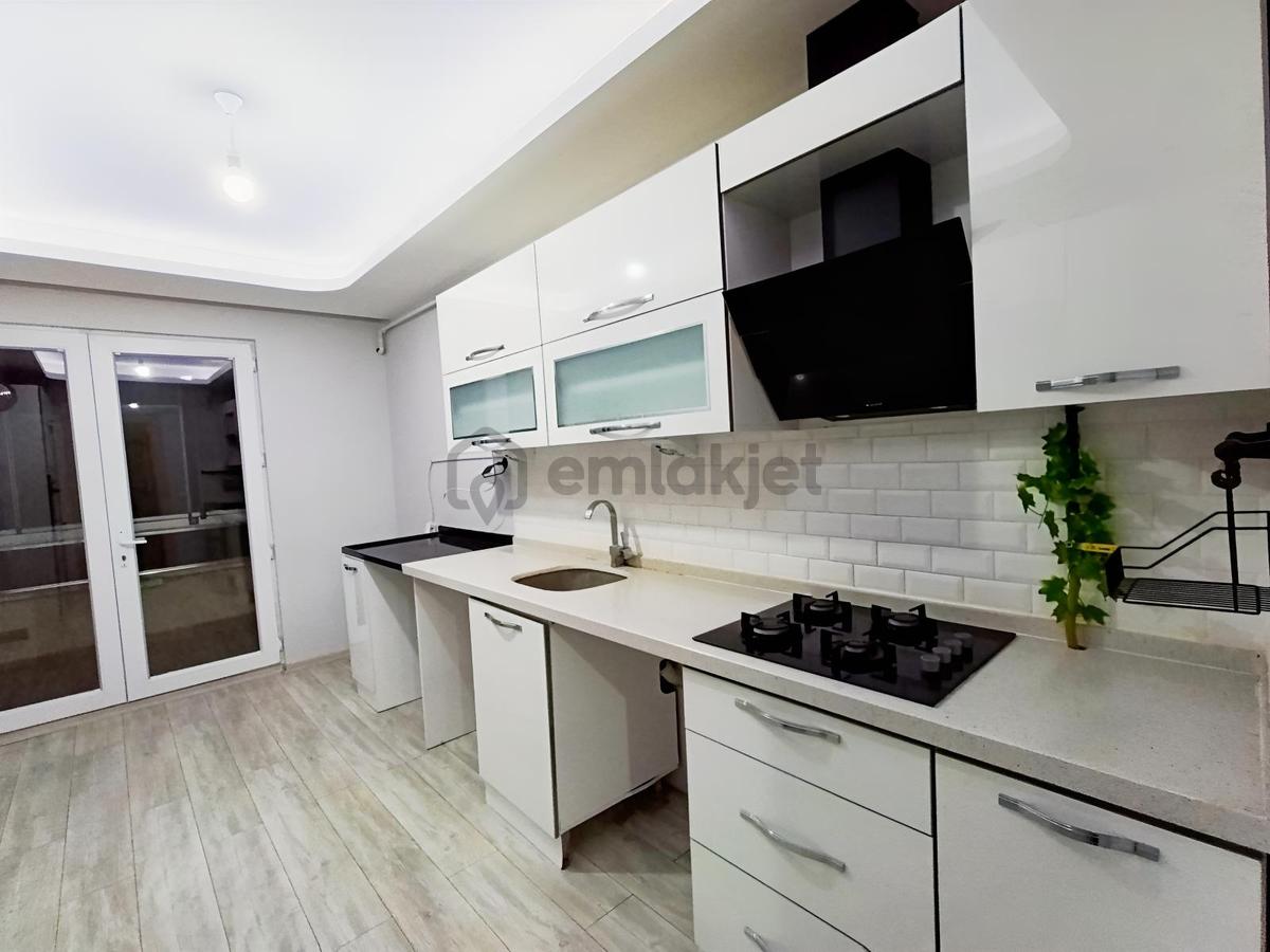 Eminevim, Birevim, Banka Kredisine Vb. Uygun, Site İçi, Lüks 3+1 - 8