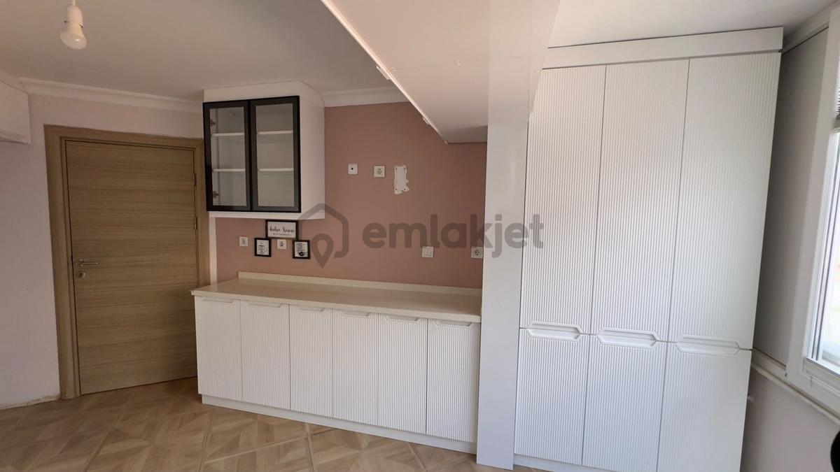 C.b Route Dikili İsmetpaşa 'da Ayrı Mutfak 2+1 Satılık Daire - 16