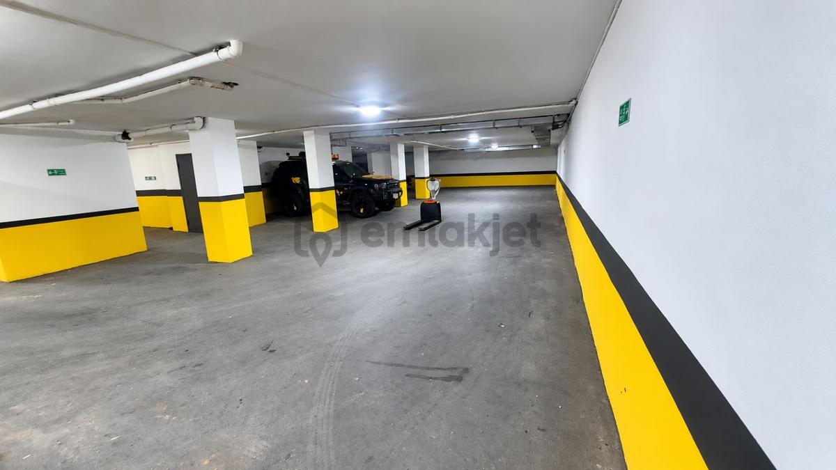 Çekmeköy Taşdelen'de Lüks/ Otoparklı/arakat /3+1 - 31