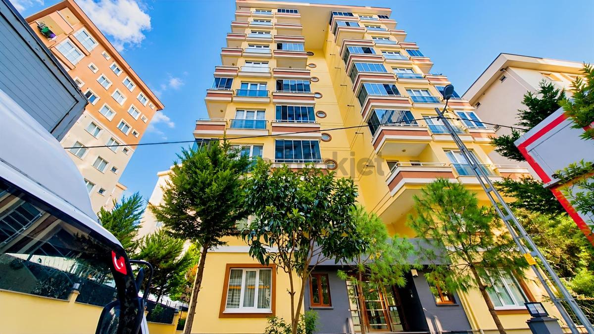 Çekmeköy Taşdelen'de Lüks/ Otoparklı/arakat /3+1 - 3