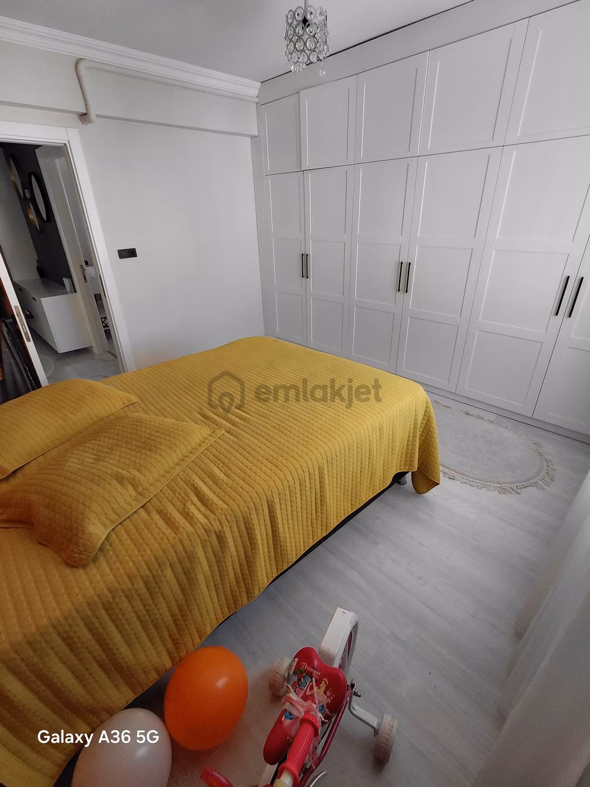 Tren İstasyonu Karşısı 145 M2 3+1 Satılık Daire - 8