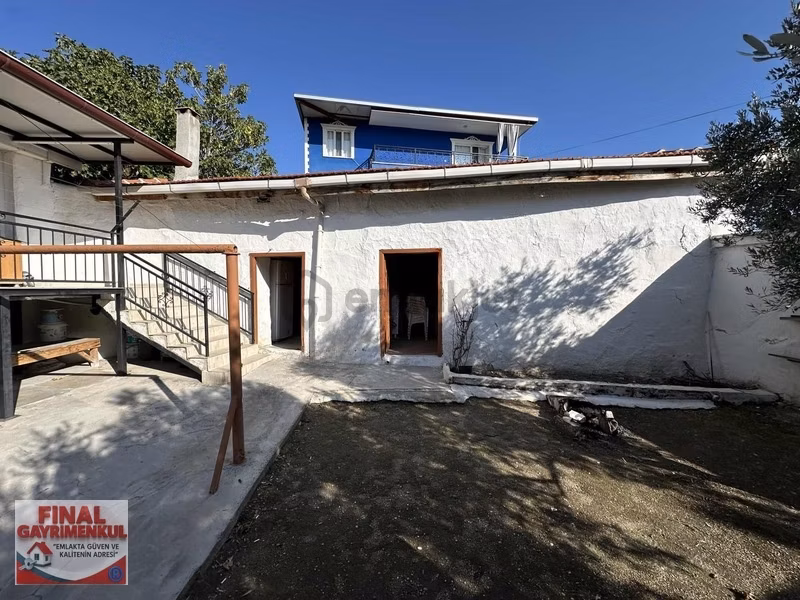 Üçpınar Köyiçinde Satılık Bahçeli Köy Evi - 21