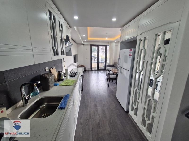Başiskele'de Teraslı Manzaralı Eşyalı Kiralık 1+1 Dubleks Daire - 6